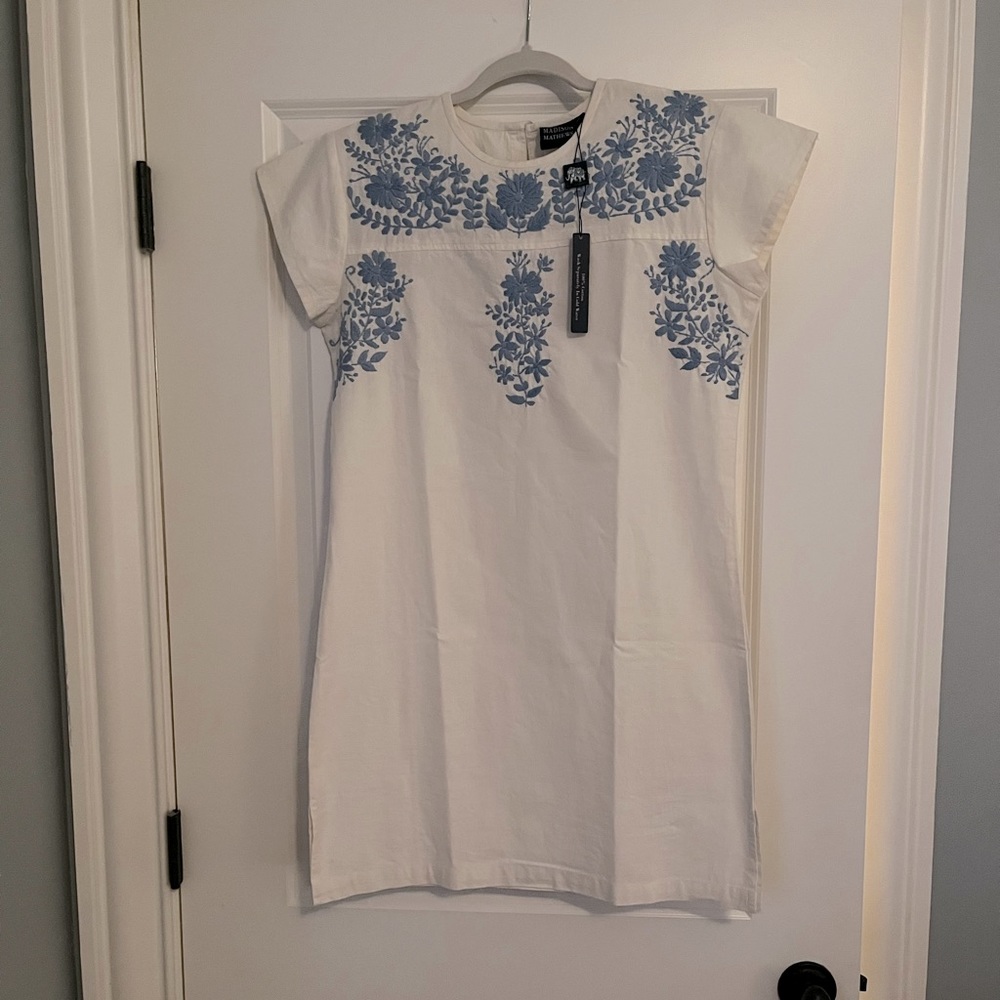 NWT Madison-Mathews Catherine mini dress, white and sky blue